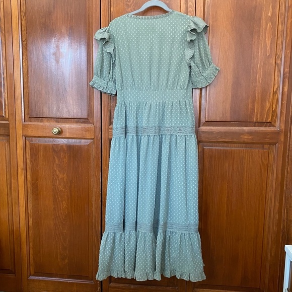 ASOS Tiered Green Maxi Dress Swiss Dot Pattern Size US 8 - Picture 4 of 6